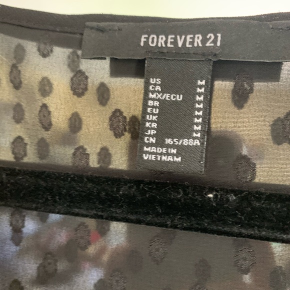 Blouse - Picture 3 of 3